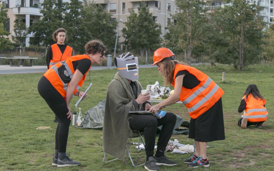 © Michelle Varenne-Colonna 4-D guided tour through the future of living